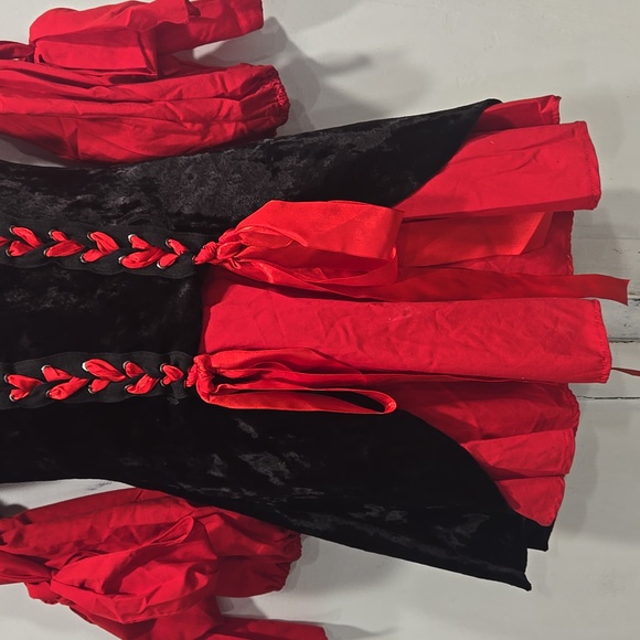 LEG AVENUE VIXEN PIRATE WRENCH COSTUME SIZE SMALL.  #7595 - Picture 5 of 8